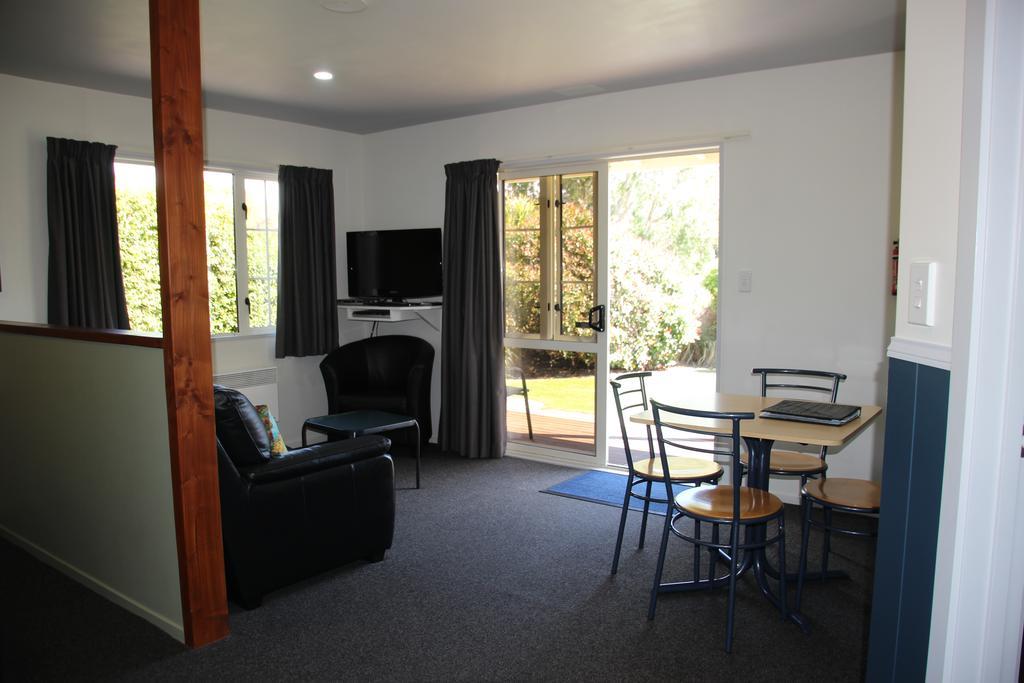 Kaikoura Cottage Motels Экстерьер фото